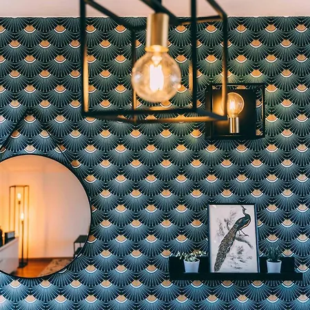 Station Center モンス