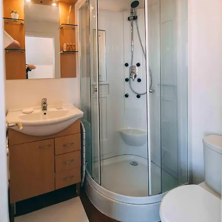 Station Center アパート