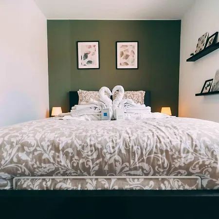 Station Center アパート *