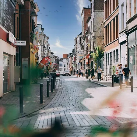 Station Center * Mons